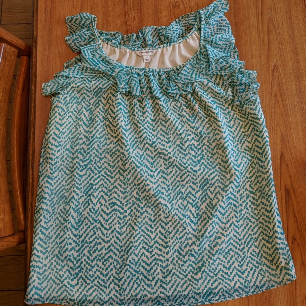 Banana Republic Sleeveless Ruffle Top Sz Small